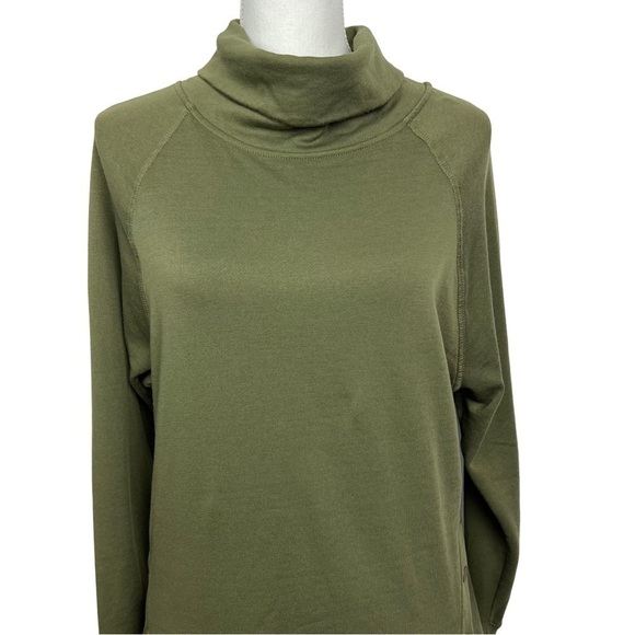 MAURICES Women’s Pullover Turtleneck Top Sz Small “Sweatshirt Like” Army Green - Picture 2 of 11